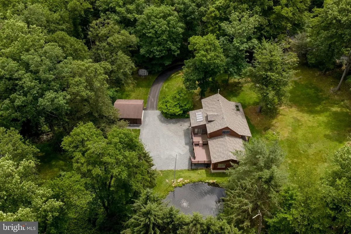 3591 Dogwood Ln, Riegelsville, PA 18077 - #1