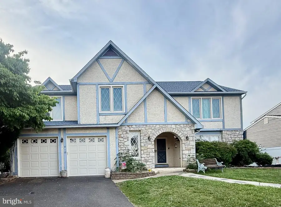 418 Welsford Rd, Fairless Hills, PA 19030 - #2