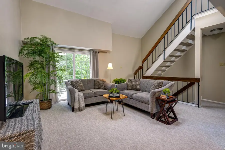 1816 Society Pl #e2, Newtown, PA 18940 - #3