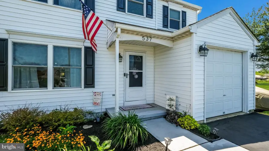 537 Whitford Cir, Telford, PA 18969 - #2
