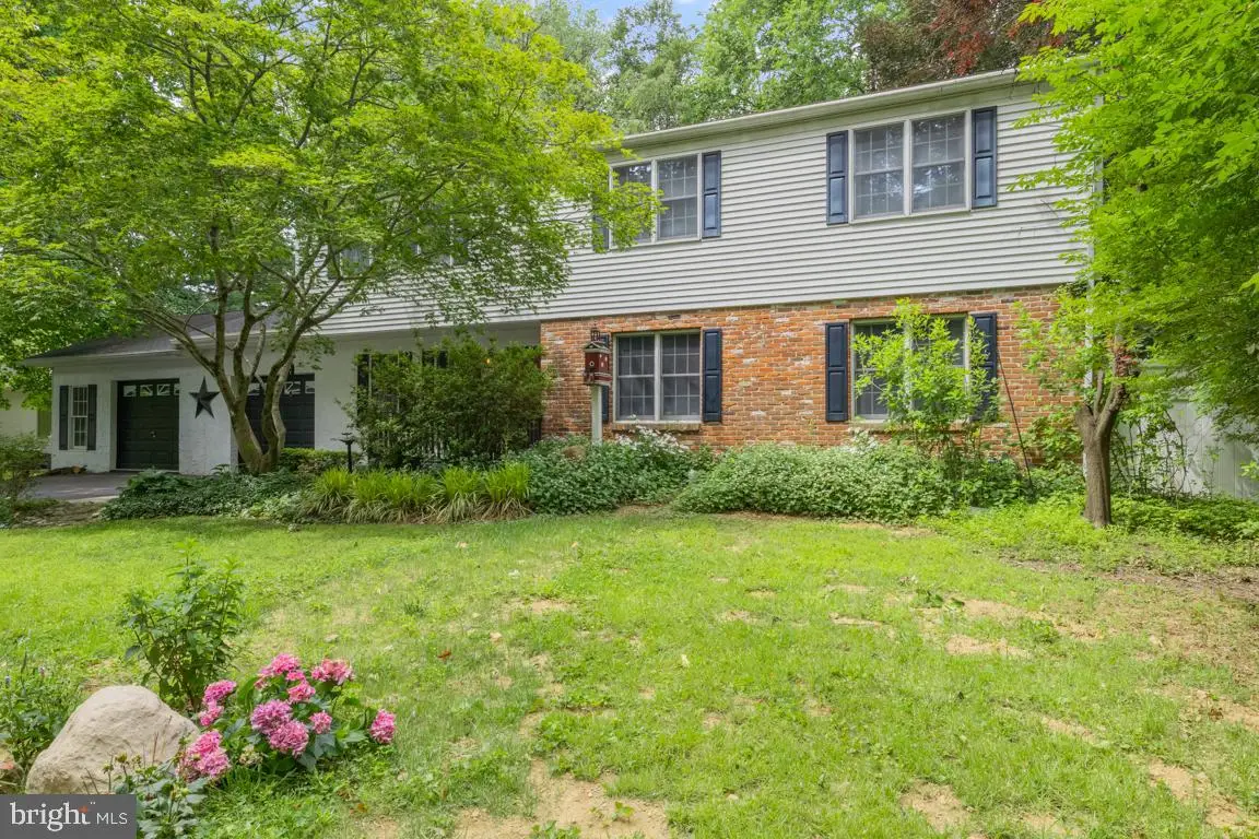 122 Brookside Dr, Feasterville Trevose, PA 19053 - #1