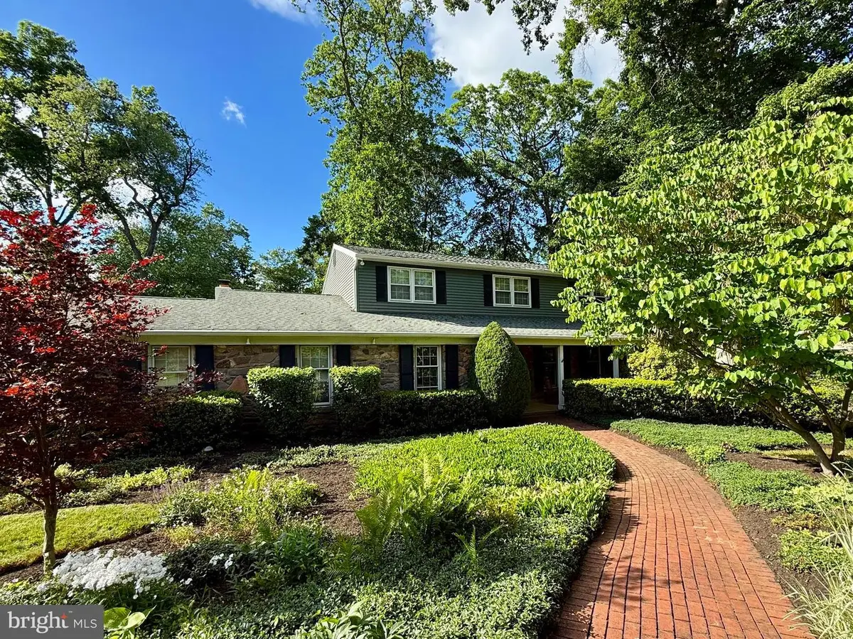 1300 University Dr, Yardley, PA 19067 - #1