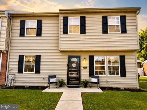 5725 Cavalier Ct, BENSALEM, PA 19020
