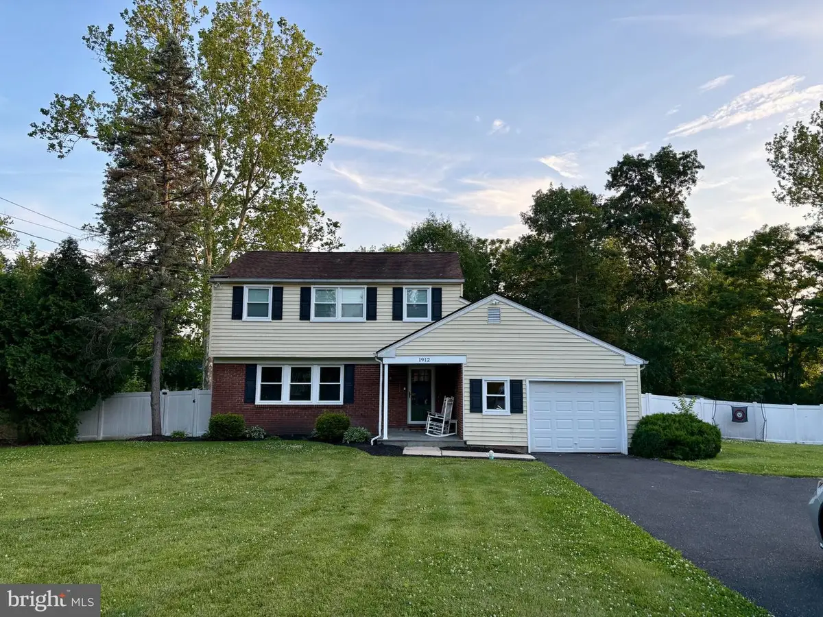 1912 Mare Rd, Warrington, PA 18976 - #1