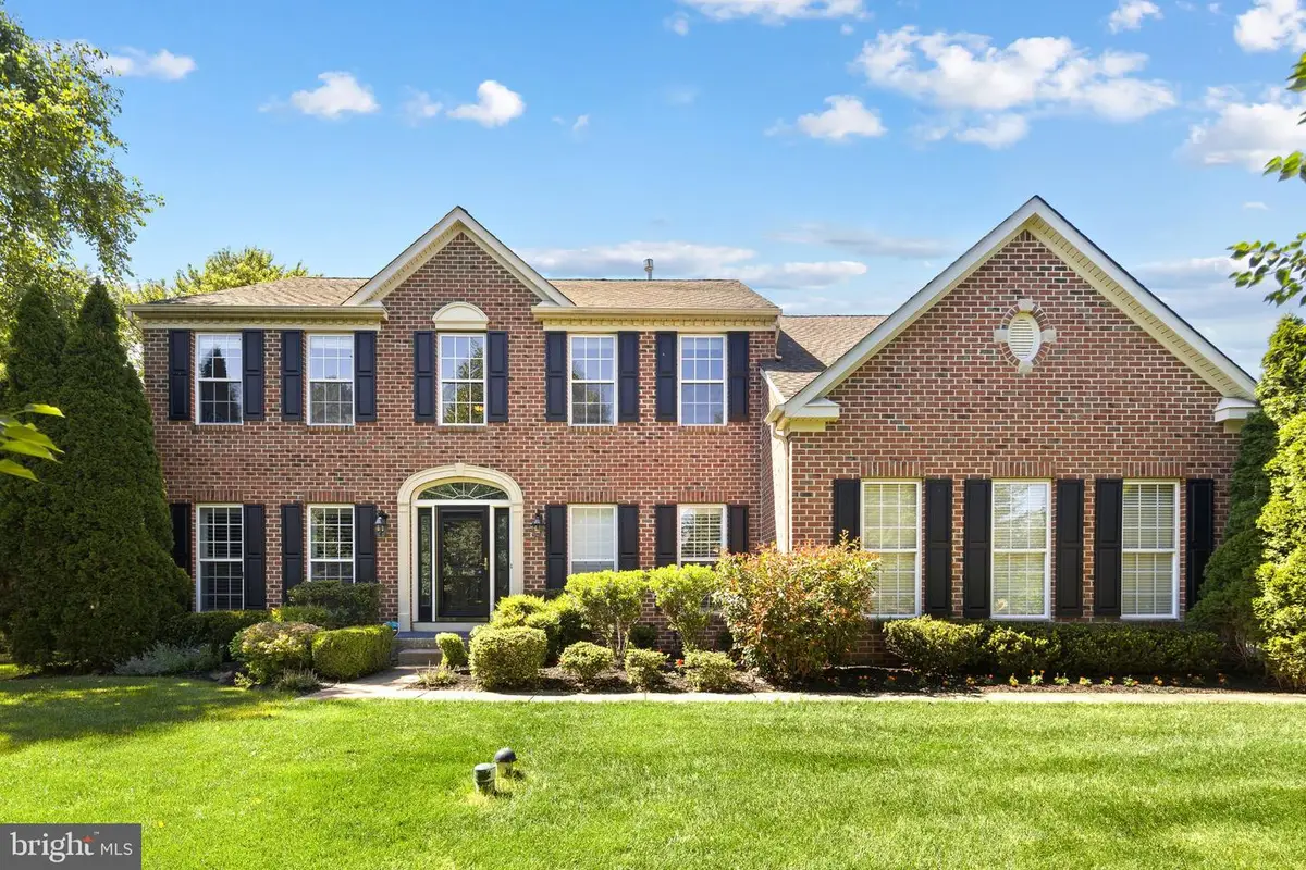 1472 Hidden Pond Dr, Yardley, PA 19067 - #1