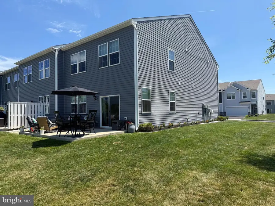 100 Fonthill Ct, Quakertown, PA 18951 - #2