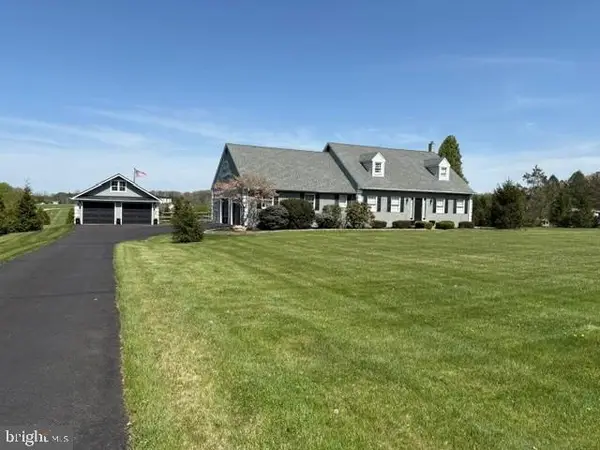 1007 Bucks Rd, PERKASIE, PA 18944