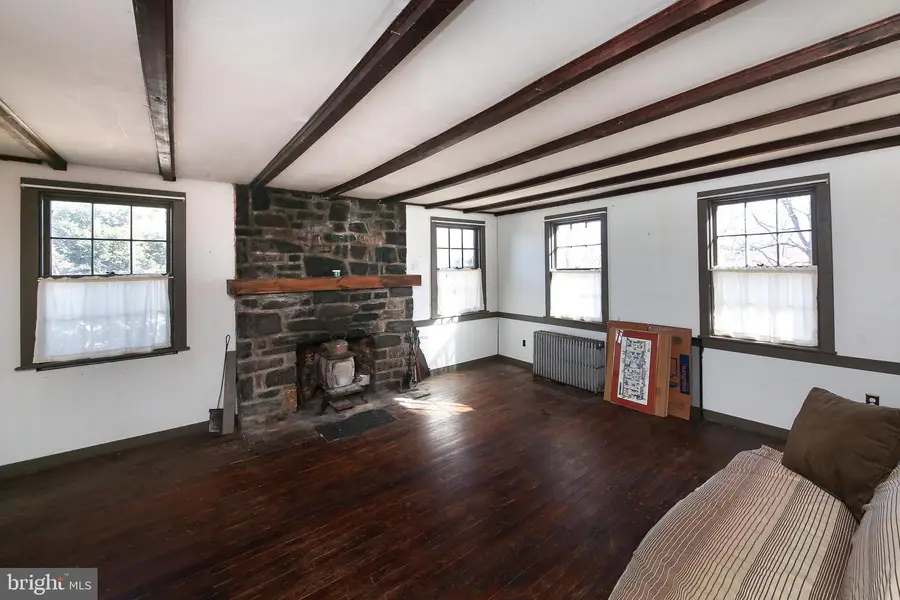 1190 N Easton Rd, Doylestown, PA 18902 - #3
