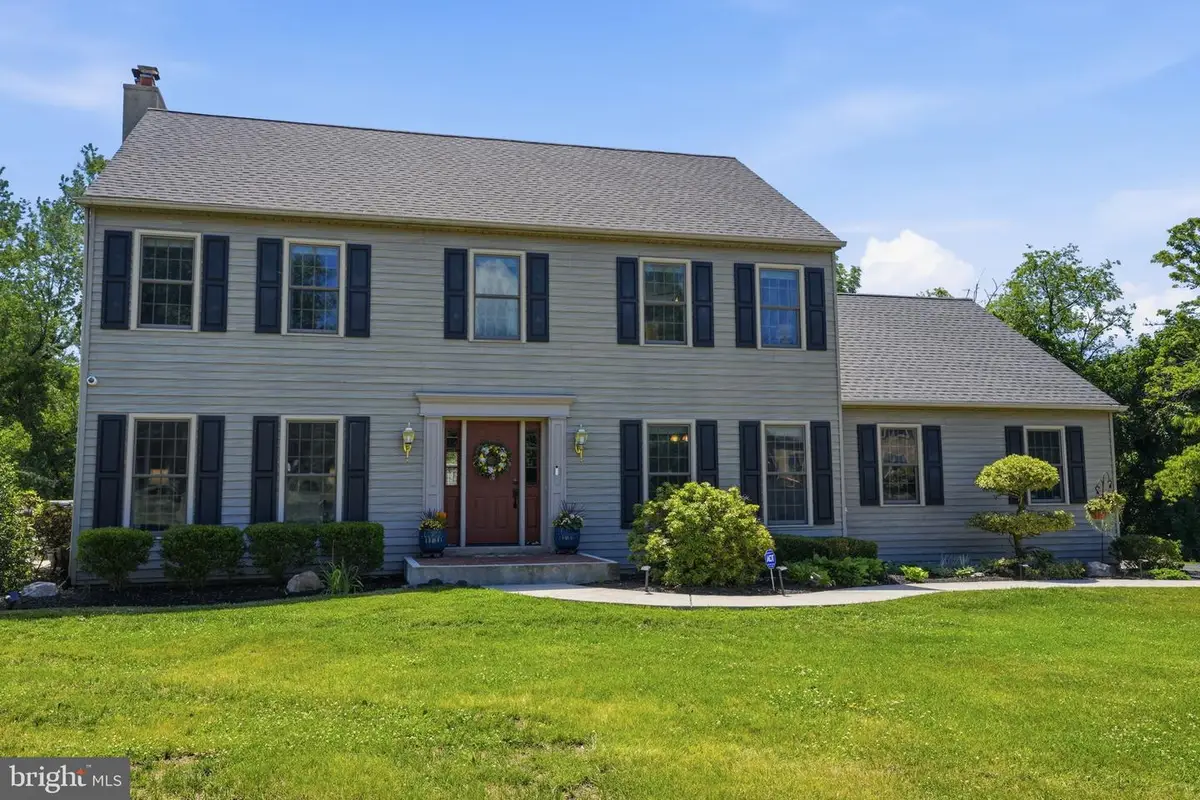 16 Jennifer Ln, Churchville, PA 18966 - #1