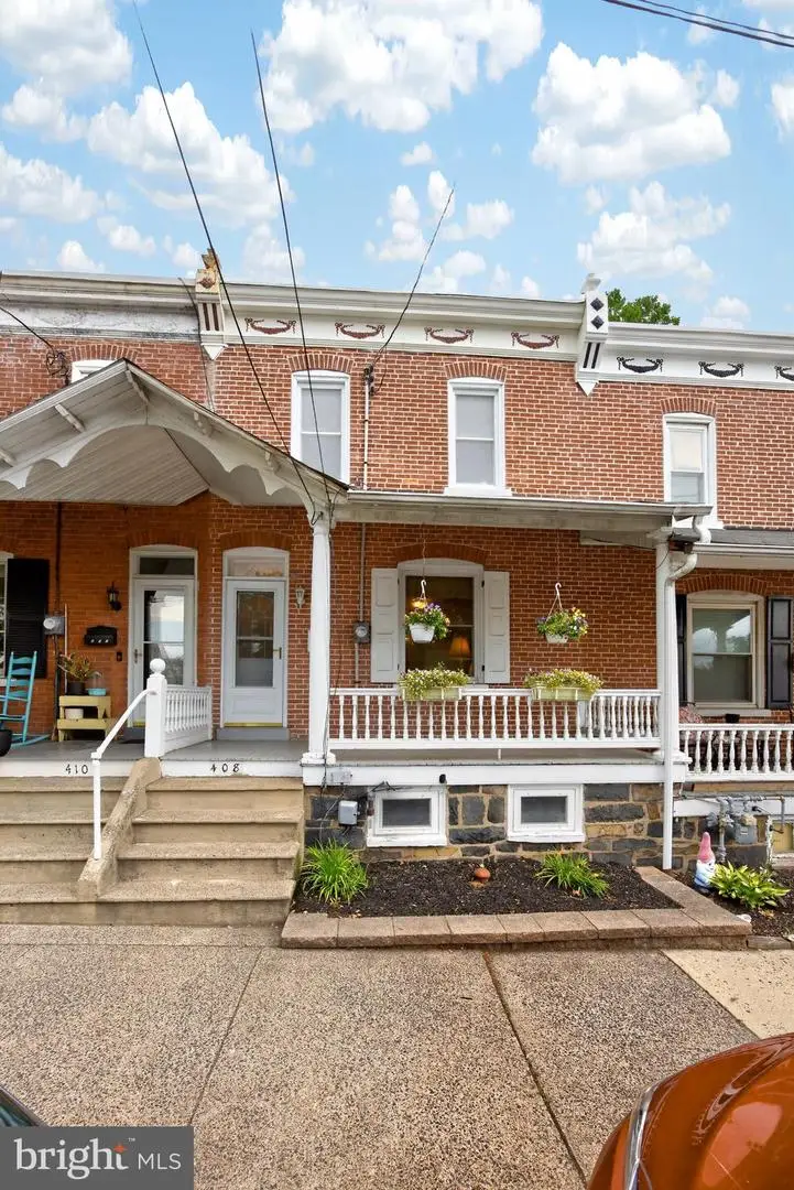 408 S 9th St, Perkasie, PA 18944 - #3