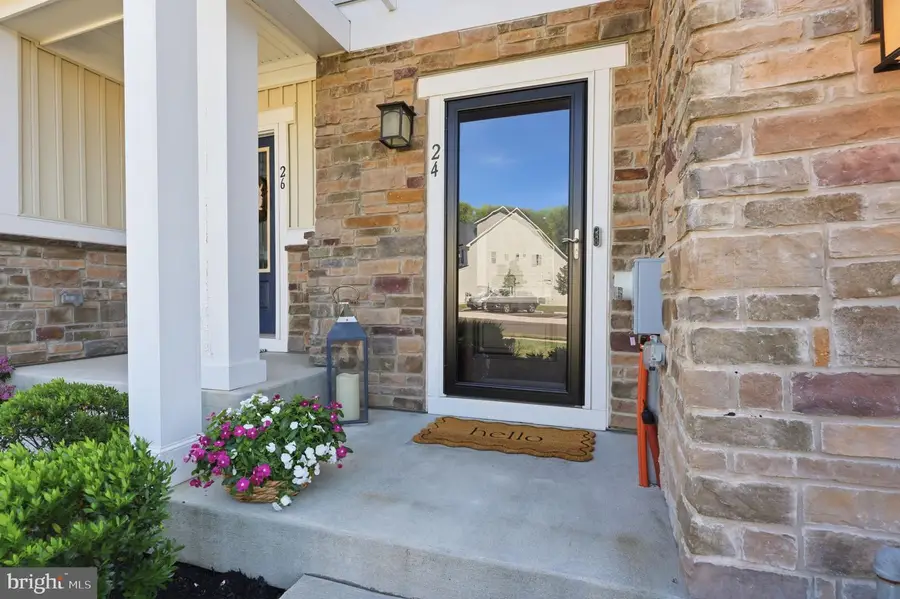24 Griffin Way, Yardley, PA 19067 - #2