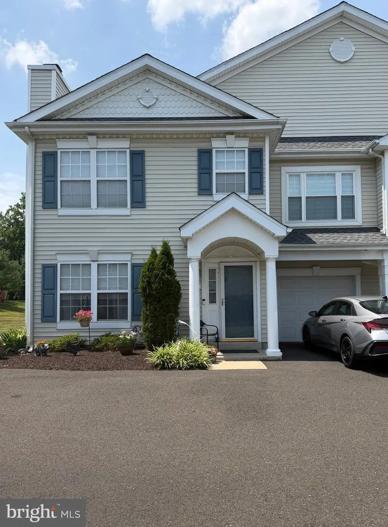 101 Willowoak Ct, Warwick, PA 18974 - #1