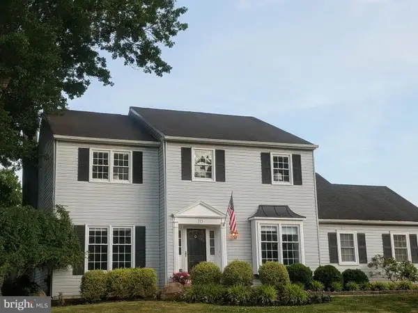 70 Winter Rd, HOLLAND, PA 18966