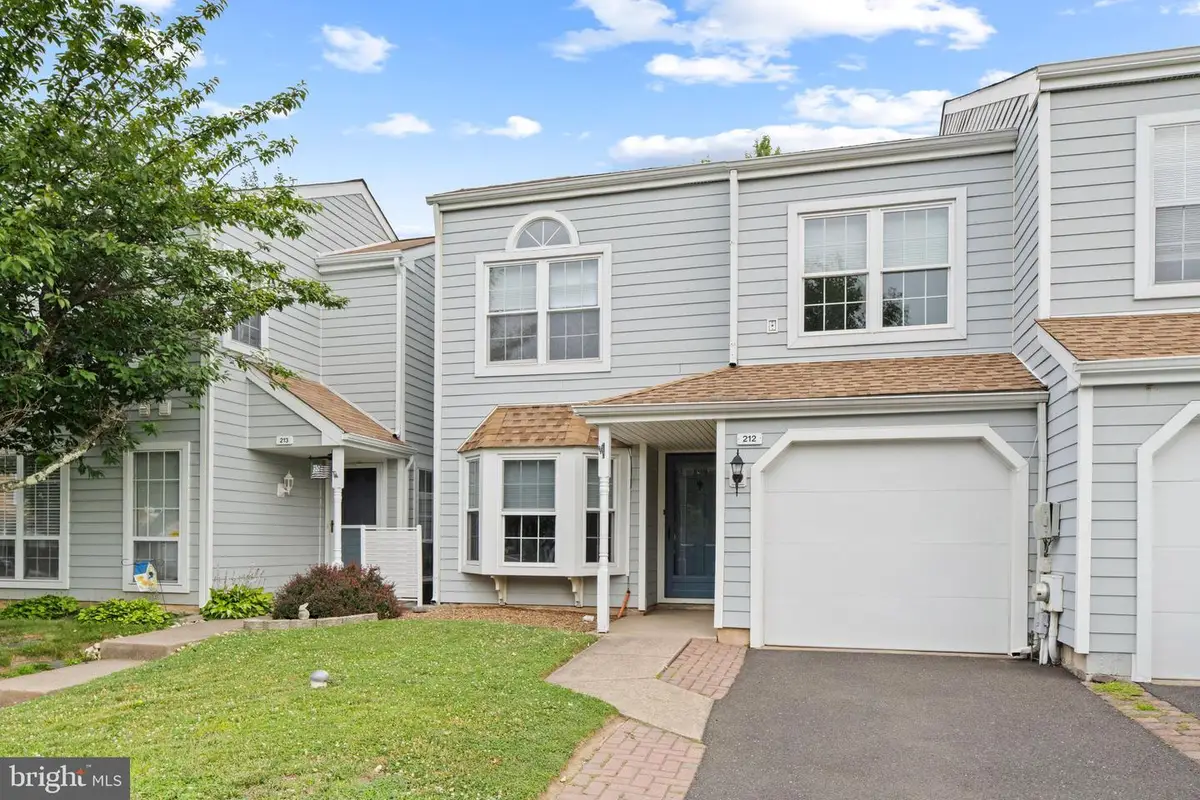 212 Rumford Ct, Newtown, PA 18940 - #1