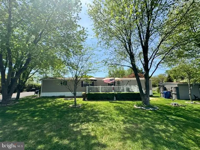 409 Reagan Dr, Fairless Hills, PA 19030 - #1