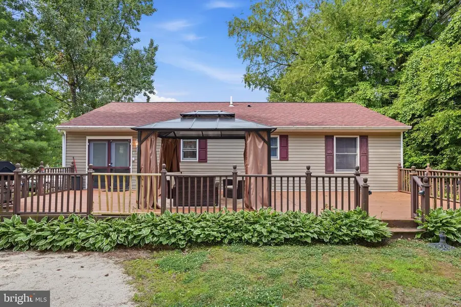 664 Walnut Ave, Feasterville Trevose, PA 19053 - #3