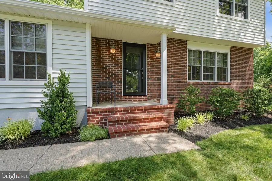 275 Aspen Rd, Yardley, PA 19067 - #3