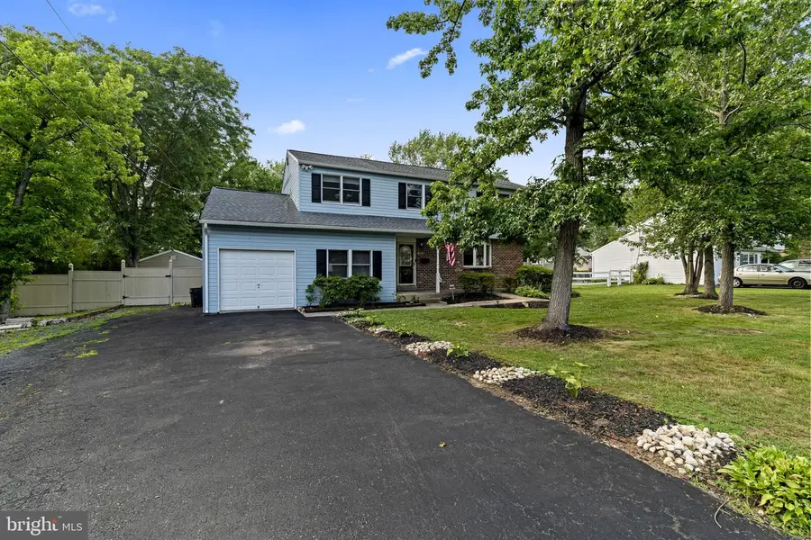 866 Decker Ln, Warminster, PA 18974 - #3
