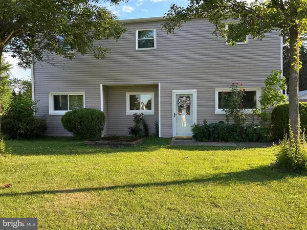 110 W Bristol Rd, WARMINSTER, PA 18974