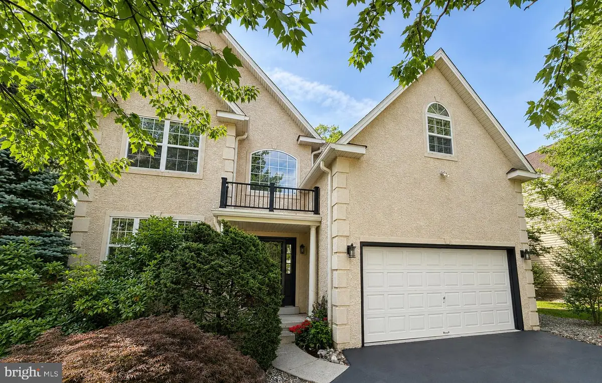 128 Riverwoods Dr, New Hope, PA 18938 - #1