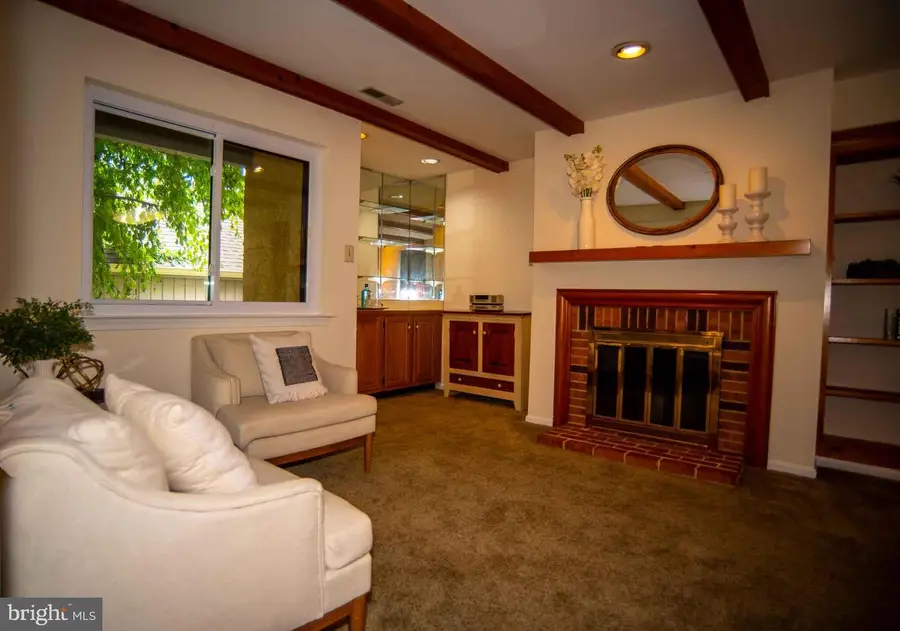 212 Clover Hill Ct, Yardley, PA 19067 - #3