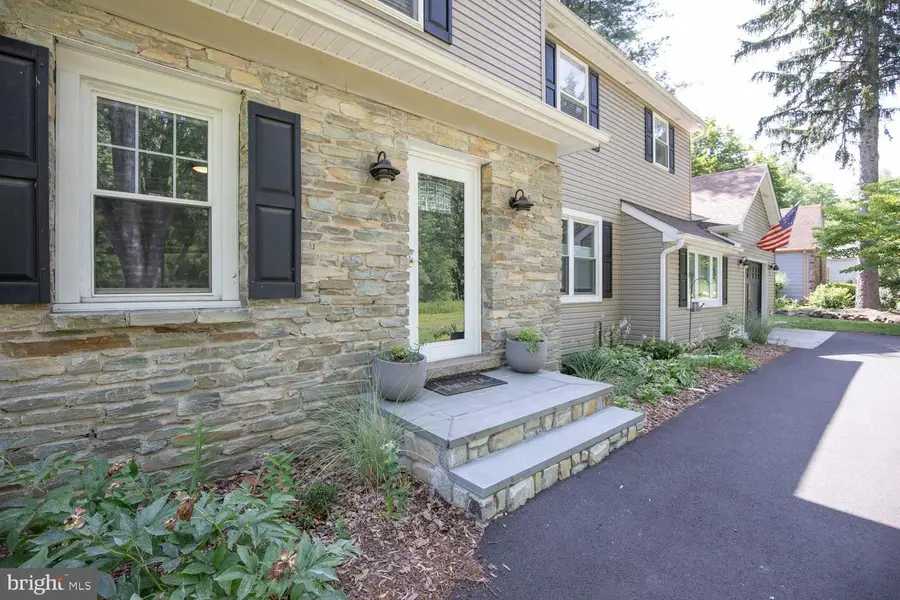 205 Taylorsville Rd, Yardley, PA 19067 - #3