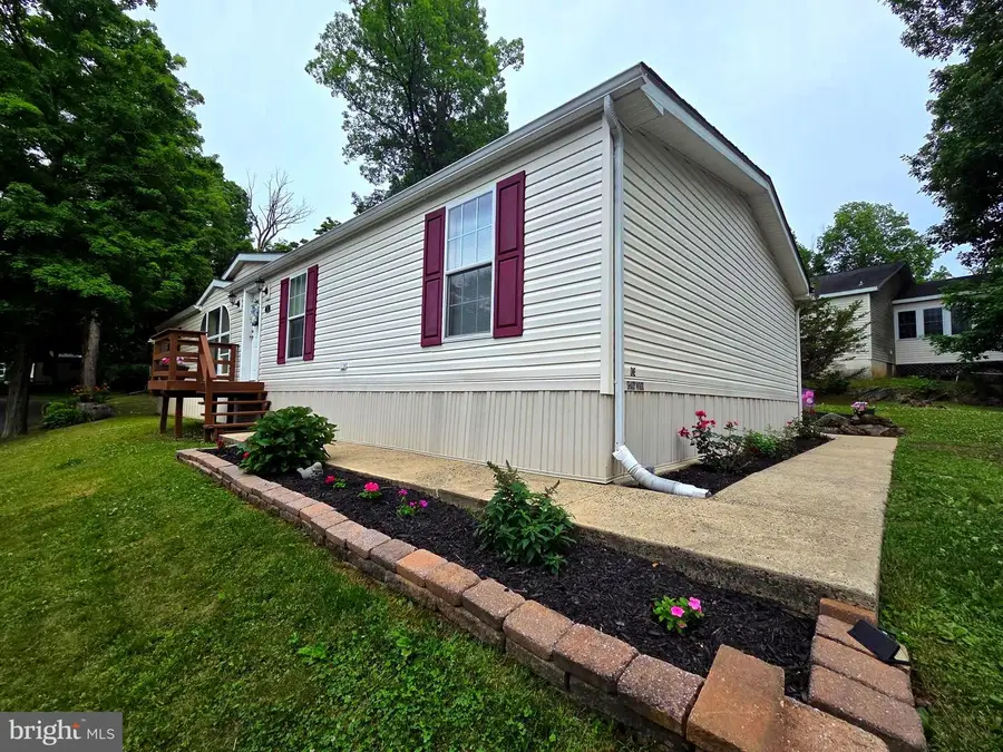 1 Shadywood Dr, Quakertown, PA 18951 - #2