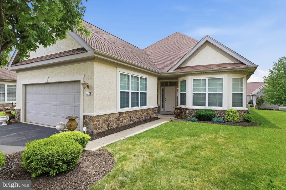 1203 Lyndhurst Ct #82, Warrington, PA 18976 - #1