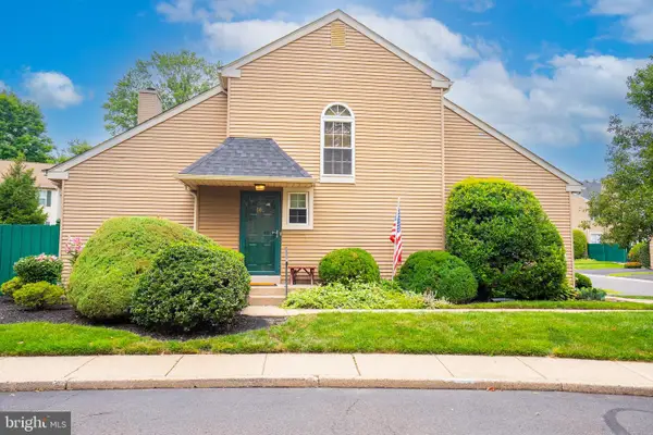662 Tomlinson Ln, YARDLEY, PA 19067