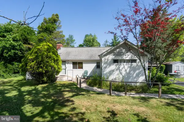 2561 Pickertown Rd, WARRINGTON, PA 18976