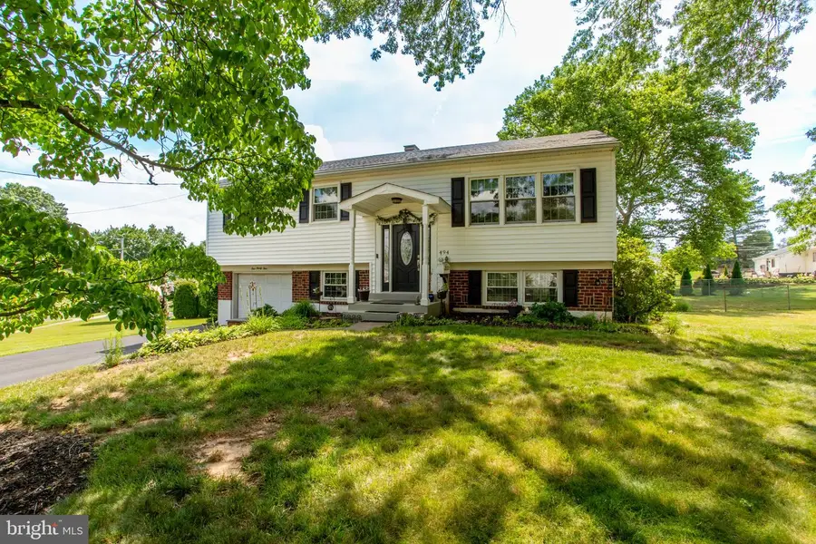 494 Overlook Dr, Warminster, PA 18974 - #3