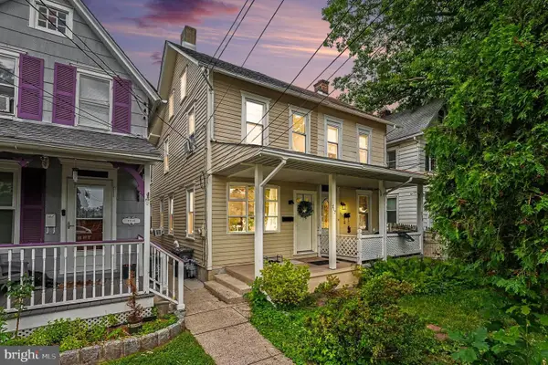 717 W Broad St, QUAKERTOWN, PA 18951
