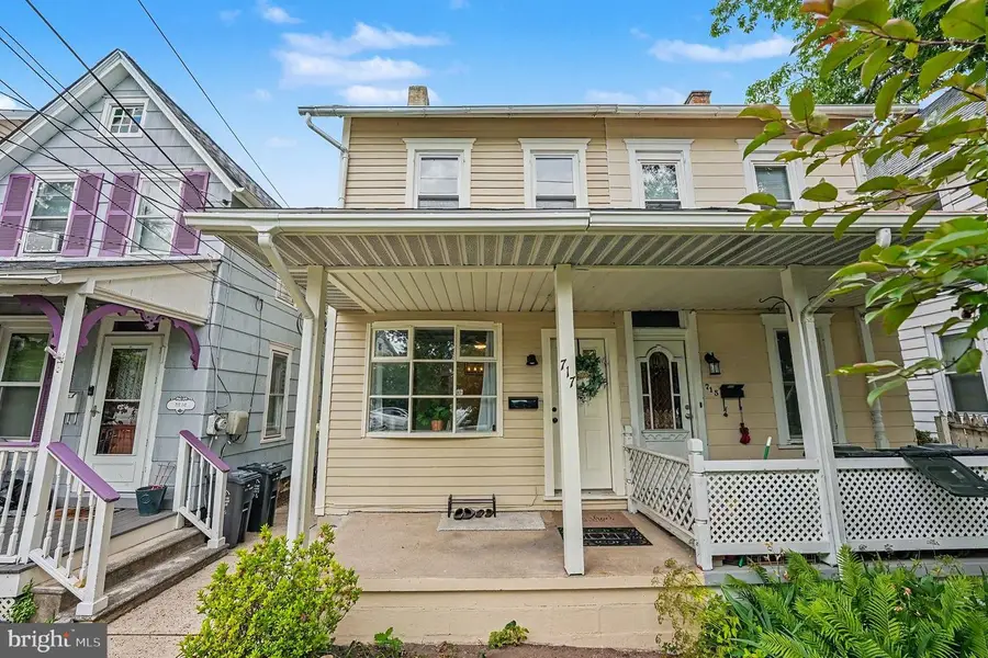 717 W Broad St, Quakertown, PA 18951 - #3