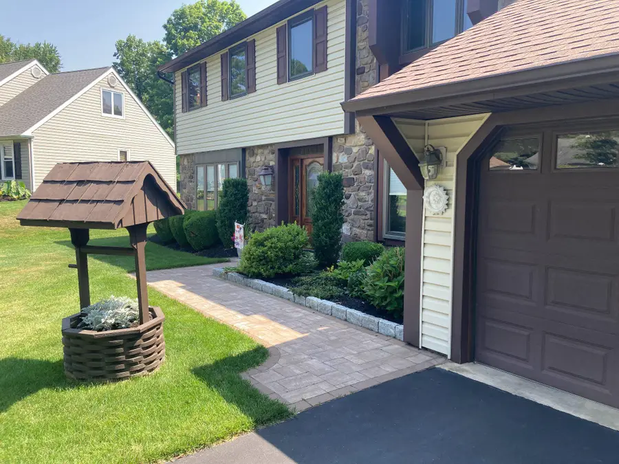 20 Averstone Ct, Southampton, PA 18966 - #2