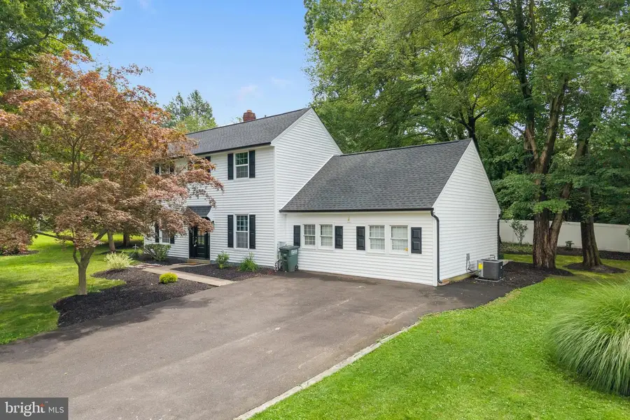 480 Yale Dr, Southampton, PA 18966 - #3
