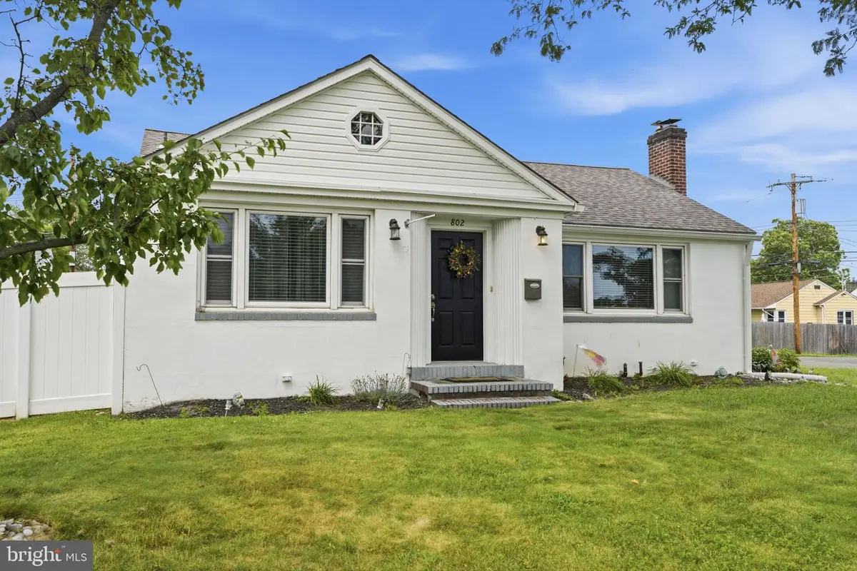 802 Fairview Ave, Bristol, PA 19007 - #1