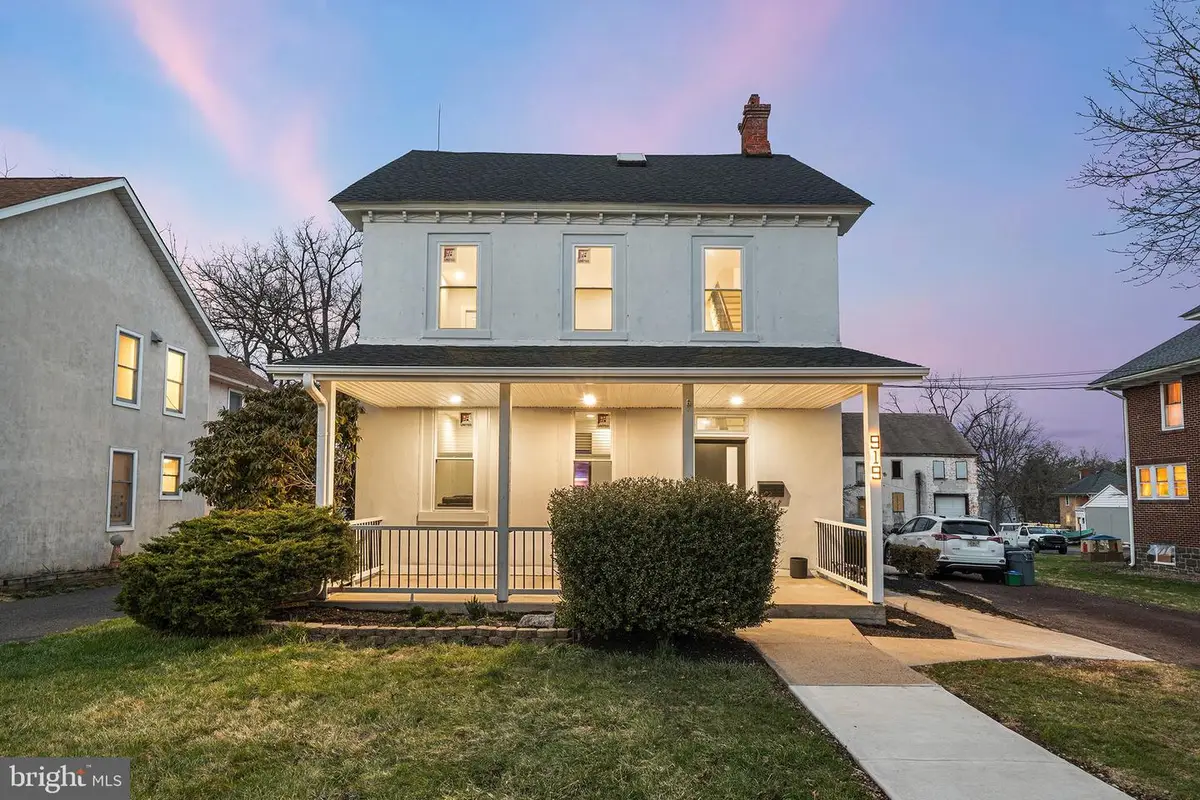 919a W Broad St, Quakertown, PA 18951 - #1