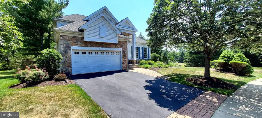 224 Bobwhite Rd, New Hope, PA 18938 - #2