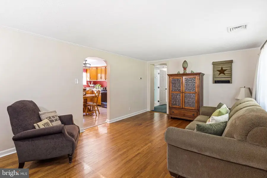 105 Dublin Rd, Perkasie, PA 18944 - #3