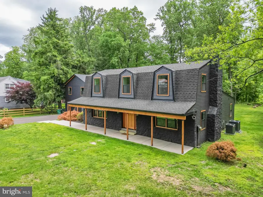 11 Stoopville Rd, Newtown, PA 18940 - #3