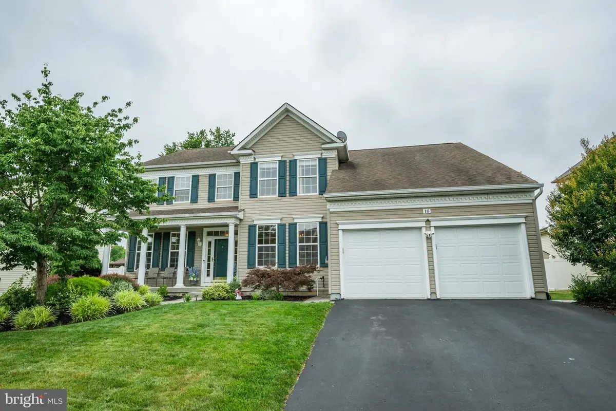 16 Amesbury Rd, Fallsington, PA 19054 - #1