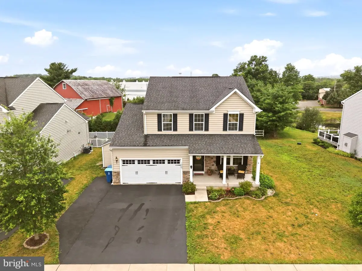 1937 Alamingo Dr, Quakertown, PA 18951 - #1