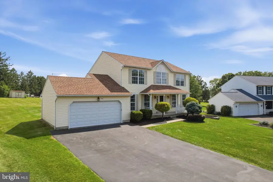 218 Strassburger Rd, Perkasie, PA 18944 - #3