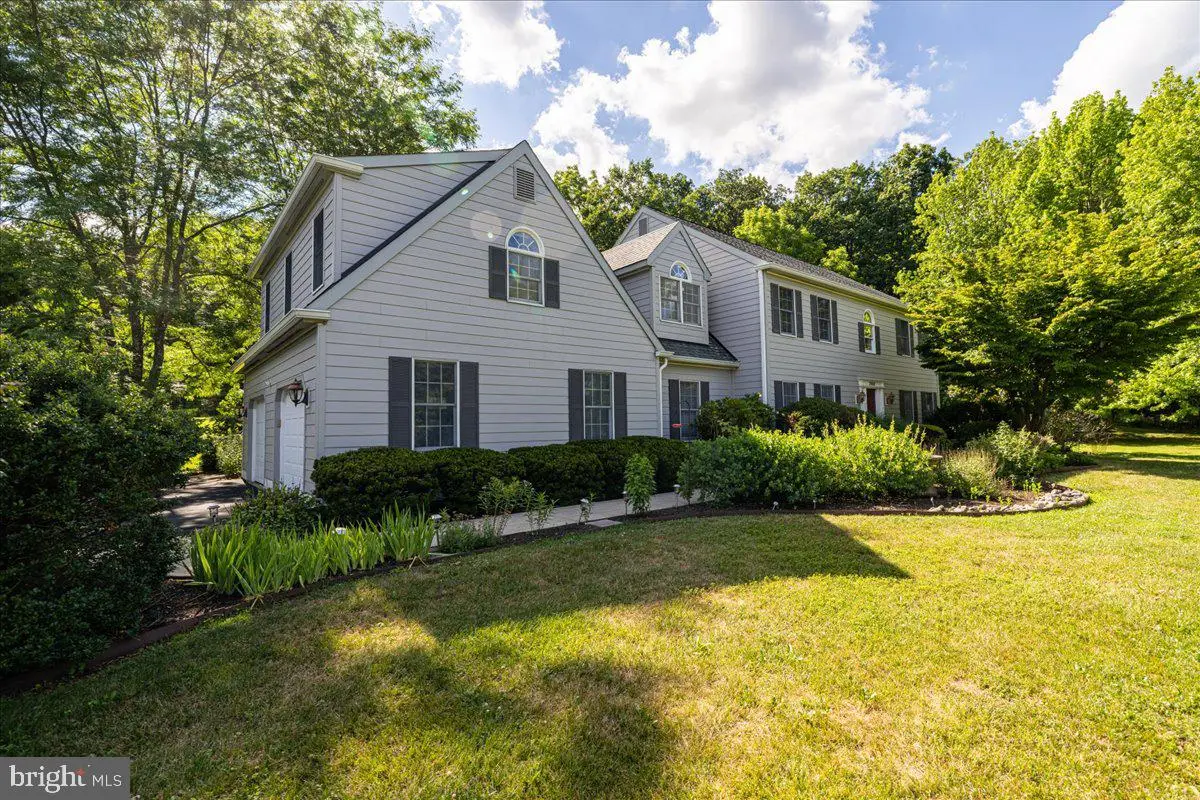2850 W Fox Chase Cir, Doylestown, PA 18902 - #1