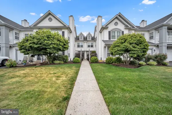 305 Crossroads Dr, WARWICK, PA 18974