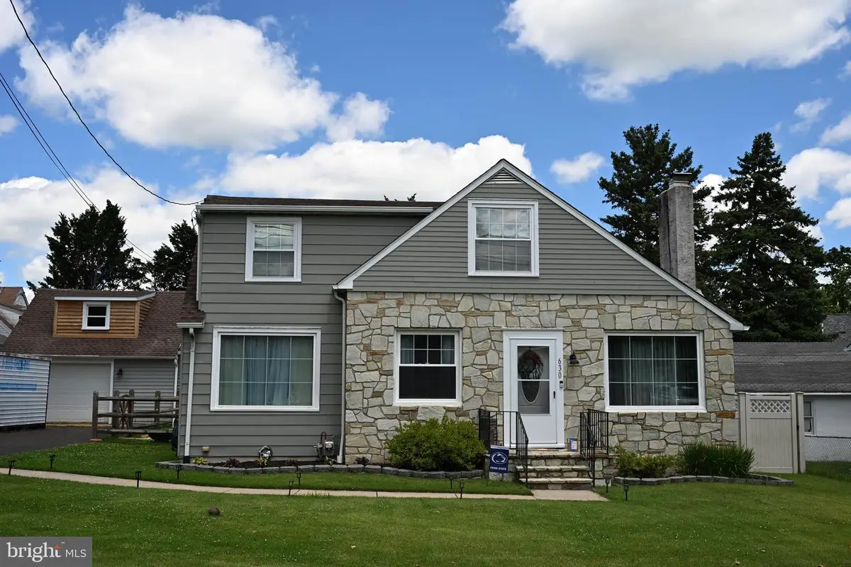630 Elmwood Ave, Feasterville Trevose, PA 19053 - #1