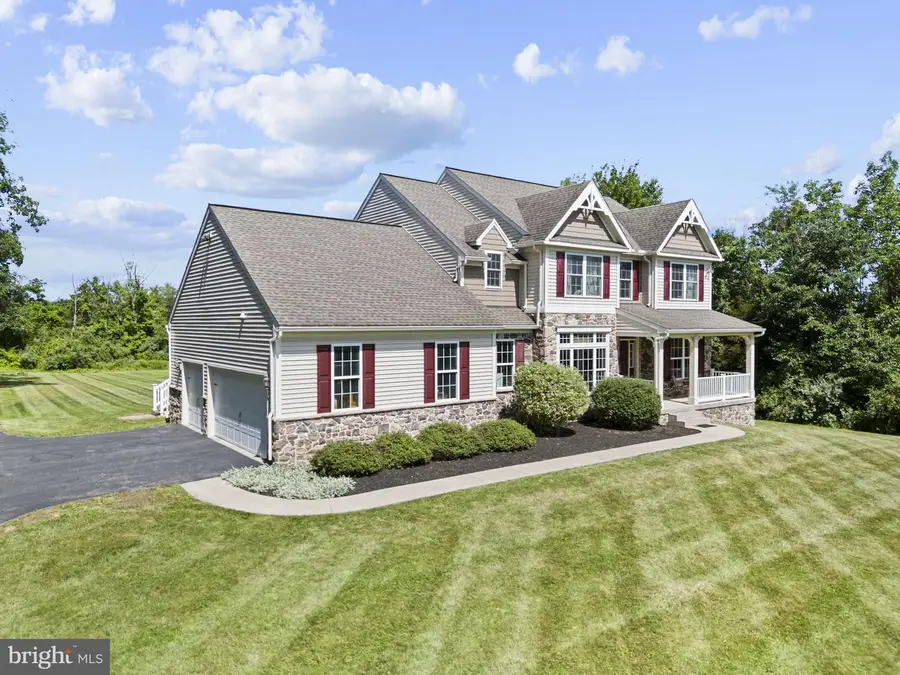 116 Homestead Ln, Sellersville, PA 18960 - #2