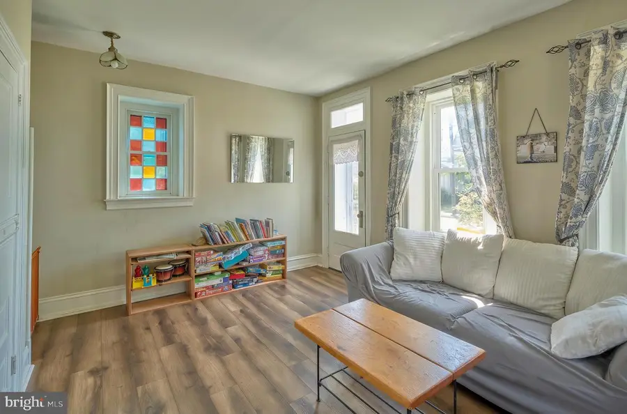 111 E Broad St, Trumbauersville, PA 18970 - #3