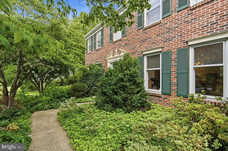 51 Snapdragon Dr, Newtown, PA 18940 - #3