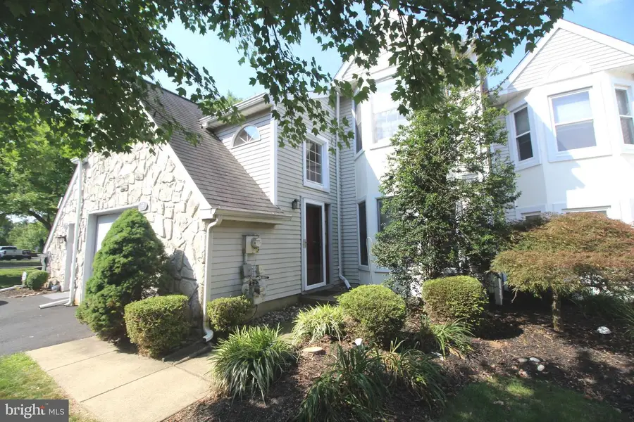 56 Kanon Ct, Newtown, PA 18940 - #3